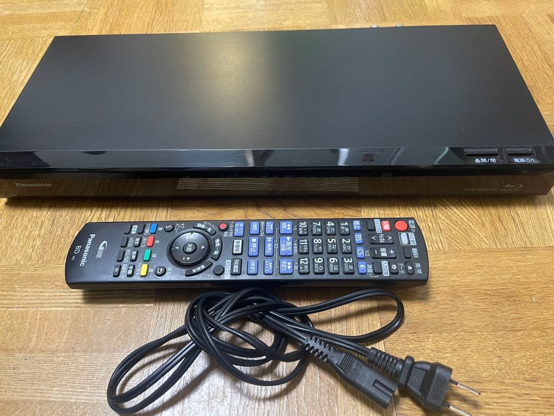 パナソニック ブルーレイレコーダー DIGA DMR-BRW520 リモコン付き