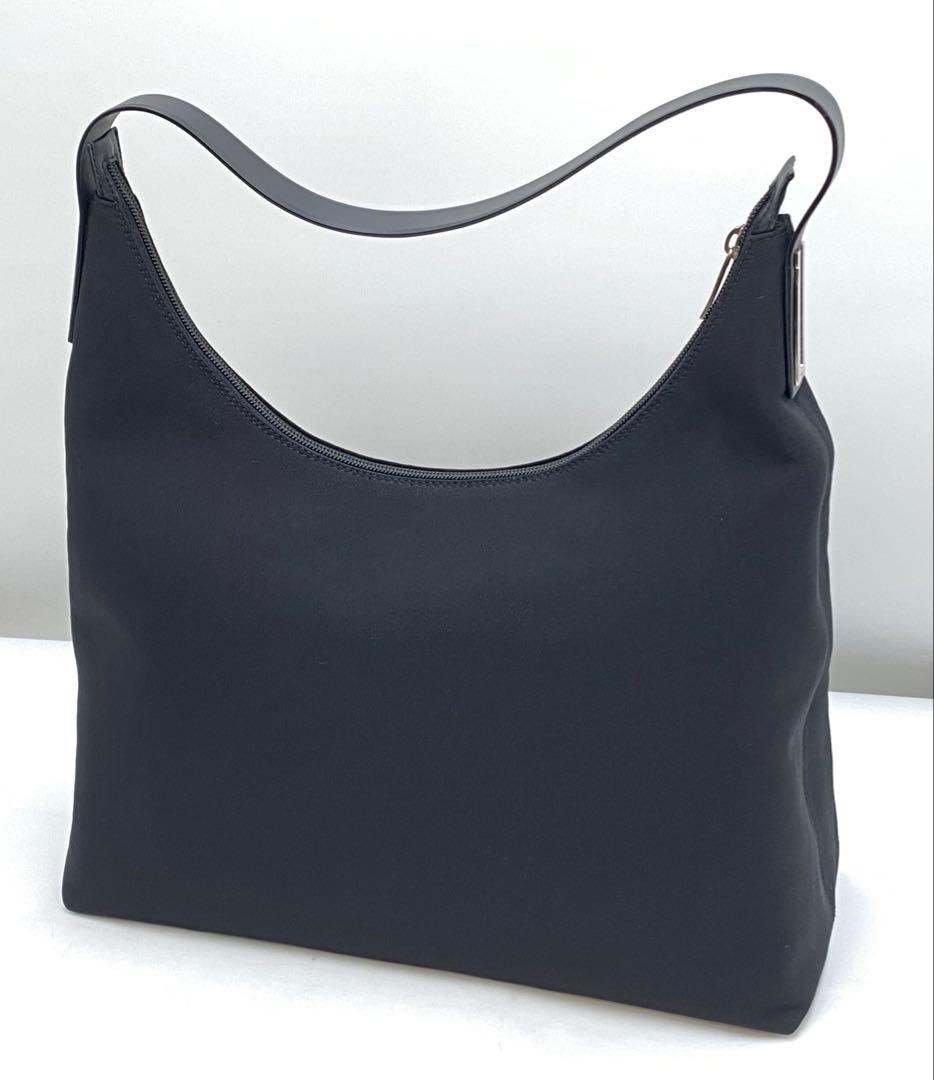 Salvatore Ferragamo フェラガモ ショルダーバッグ ブラック