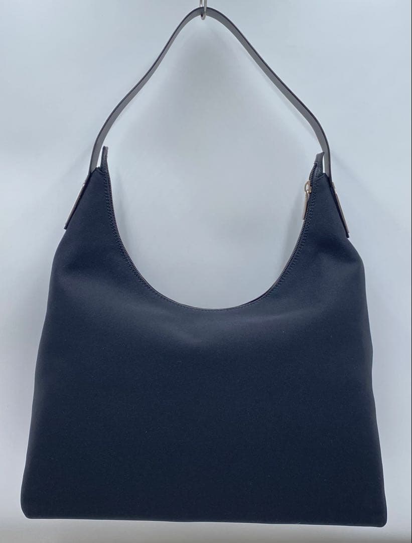 Salvatore Ferragamo フェラガモ ショルダーバッグ ブラック