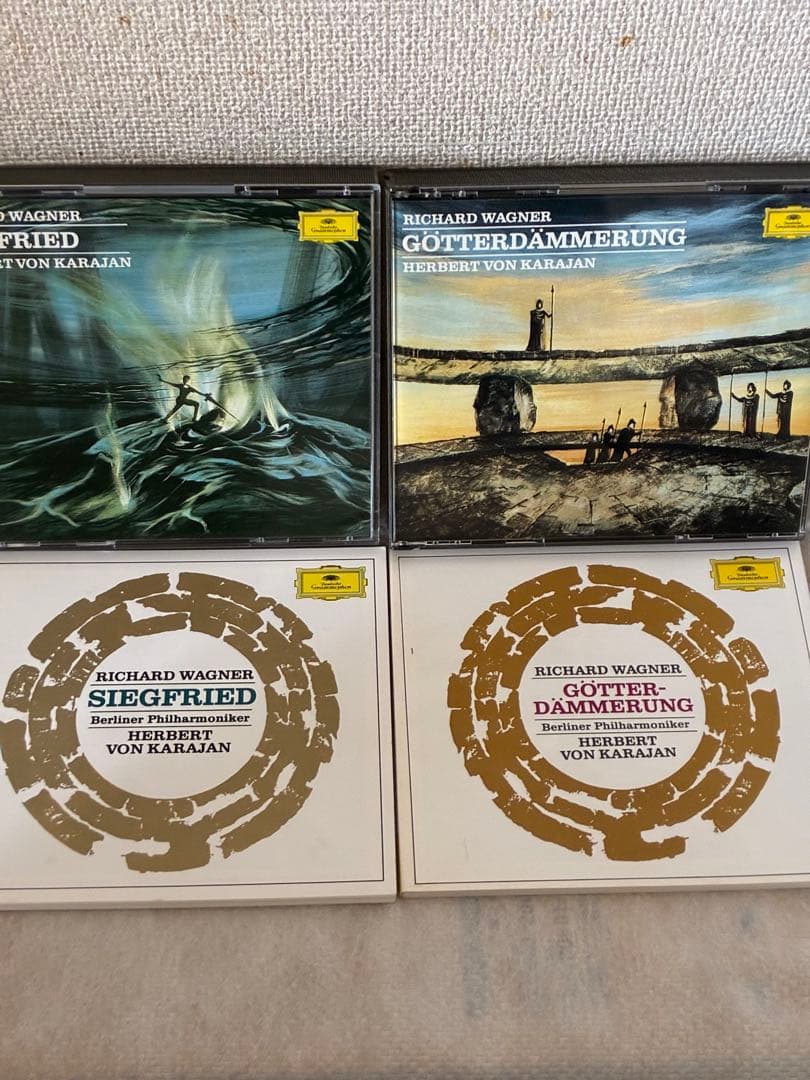 Ｒ.ワーグナー：楽劇「ニーベルングの指環　全曲」カラヤン　日本語対訳付き