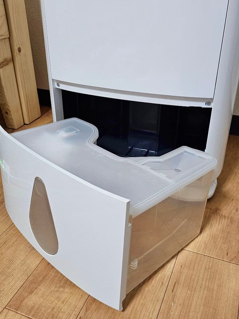 中古美品 三菱 除湿機 ホワイト MJ-P180RX-W 動作確認済み #３