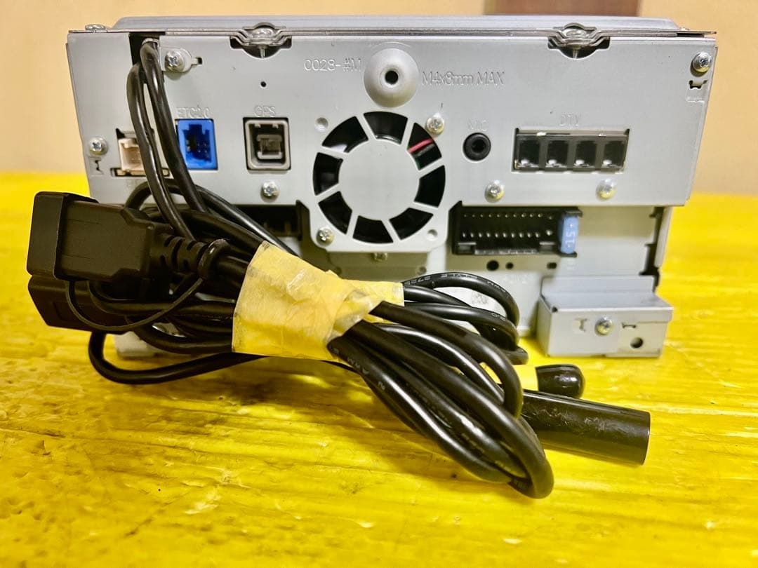 ケンウッド 彩速ナビ MDV-D707BT KENWOOD 2020