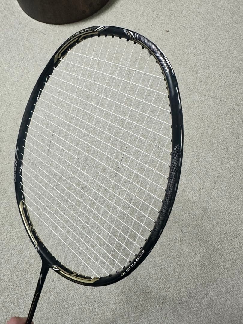 Forutius10 フォルティウス10 ミズノ　バドミントンラケット　4u6