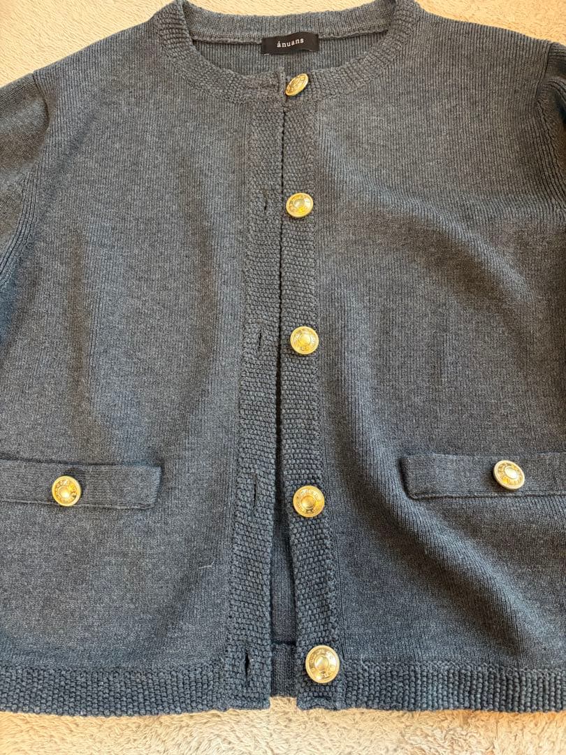 anuans オリジナルボタンノーカラーニットジャケット　グレー