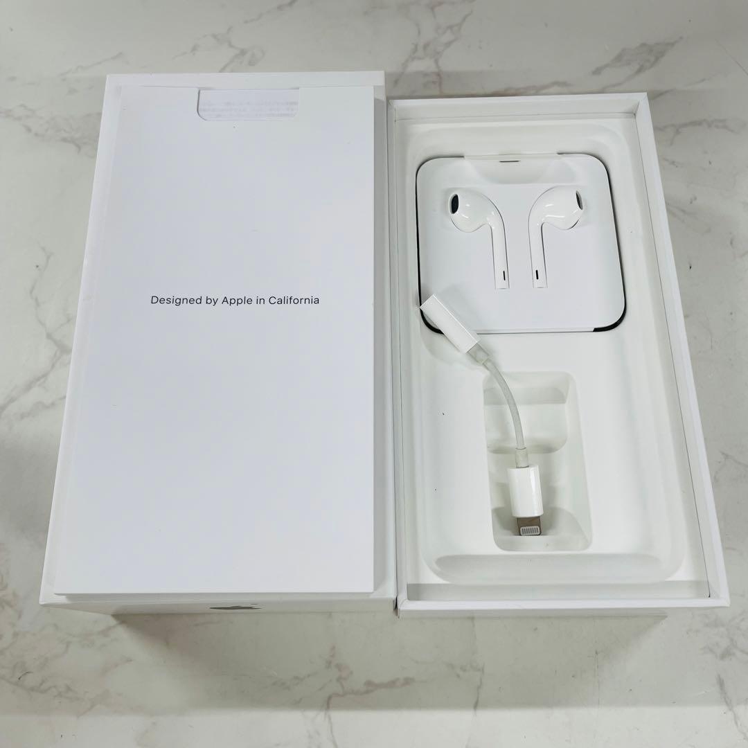 iPhone SE2 256GB MXVT2J/A SIMフリー SMB◯