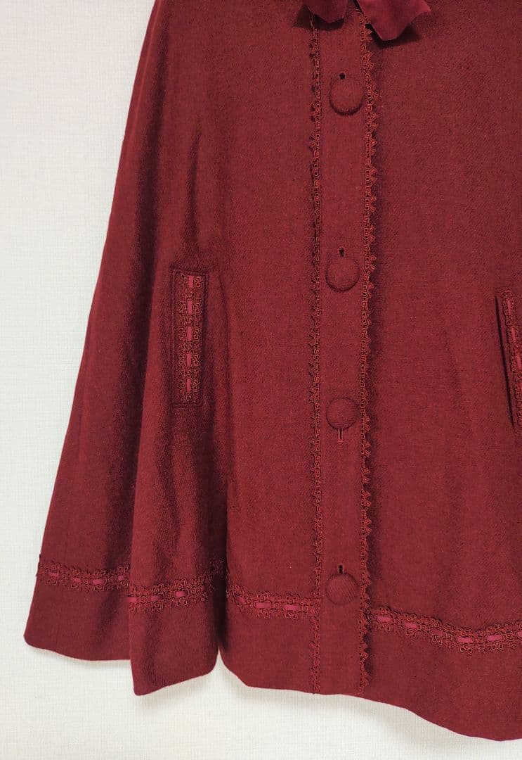 イノセントワールド　 ロリィタ　赤ずきん　ケープコート　マント　ポンチョ　赤