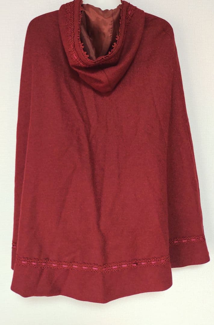 イノセントワールド　 ロリィタ　赤ずきん　ケープコート　マント　ポンチョ　赤