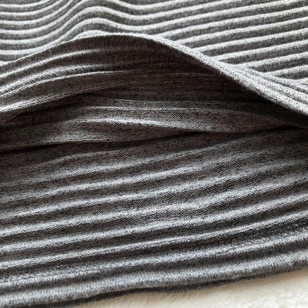 美品 イッセイミヤケme 縮絨プリーツ サルエルパンツ グレー