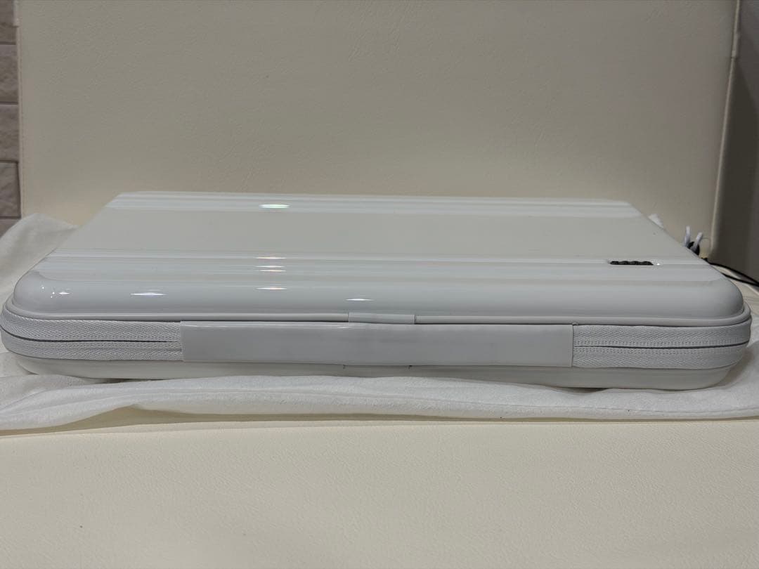 ZERO HALLIBURTON 13インチ用モバイルPCケース