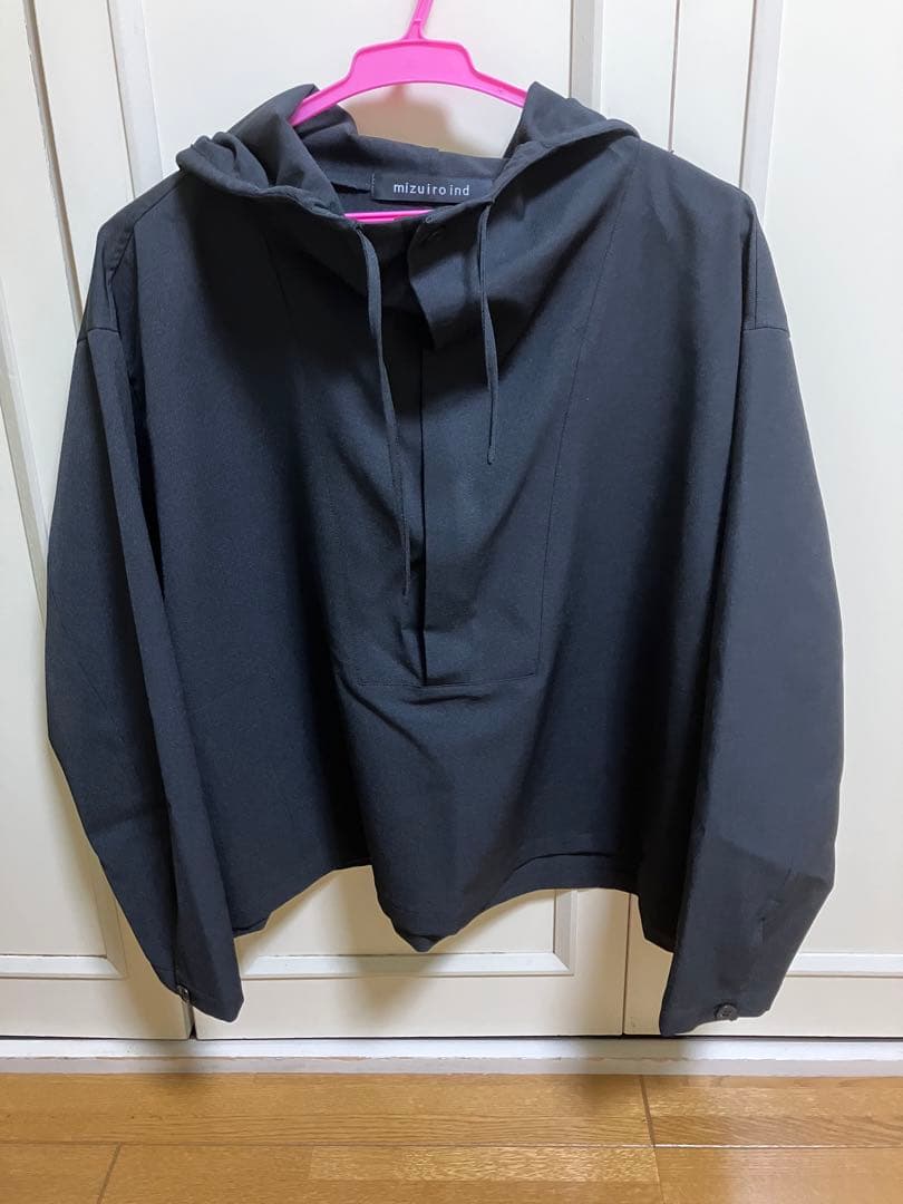 ミズイロインド　フード付きブルゾン