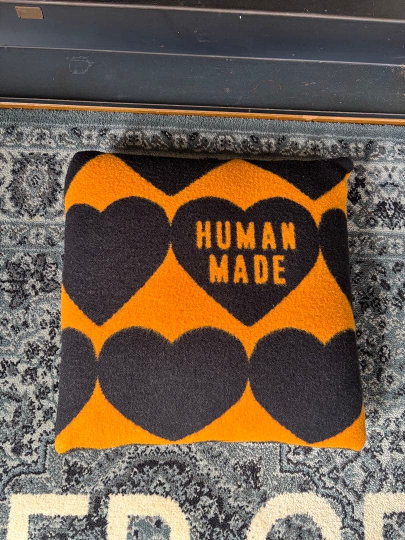 HUMAN MADE HEART CUSHION クッション