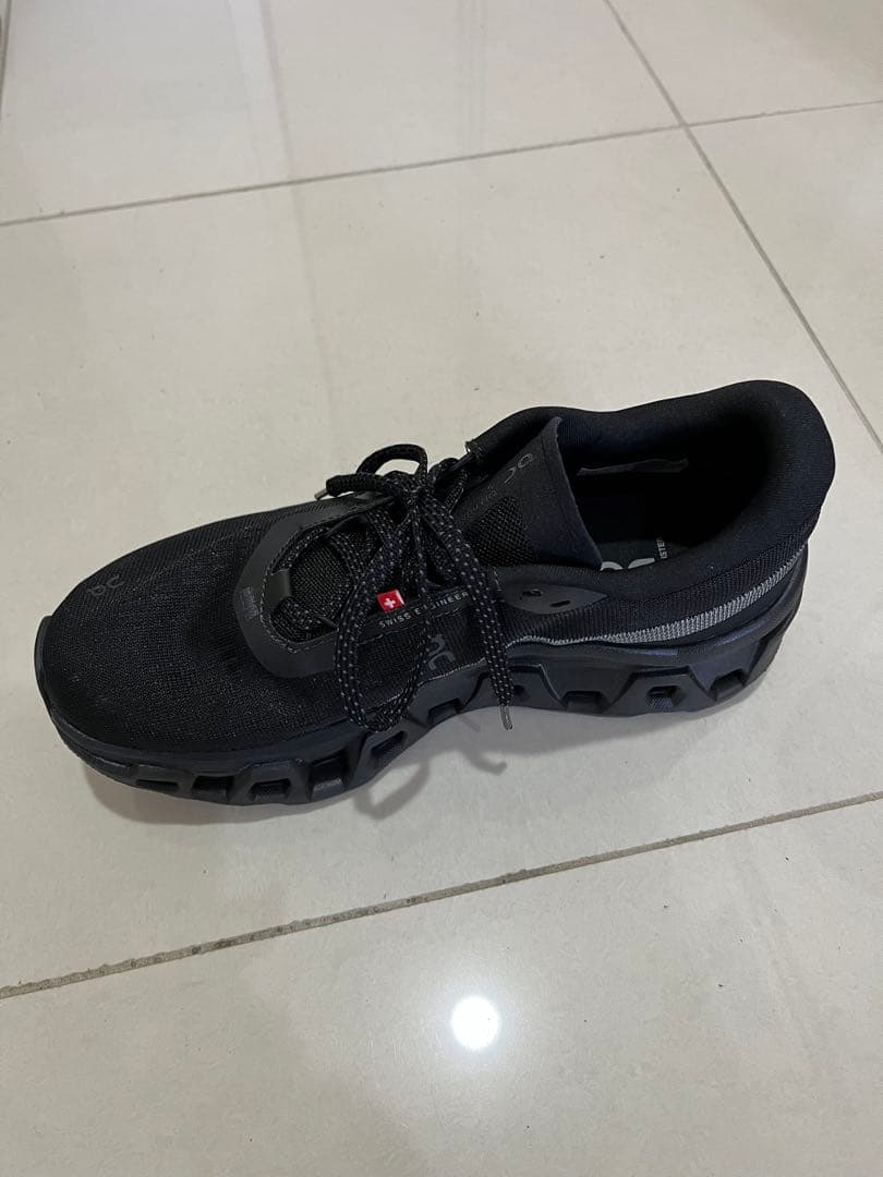 On Cloudmonster 黒　24㎝