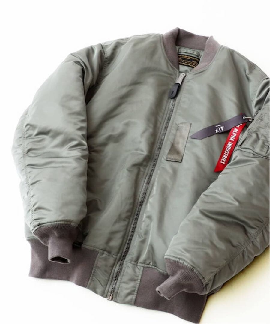 edifice ALPHA 別注　50's TYPE MA-1