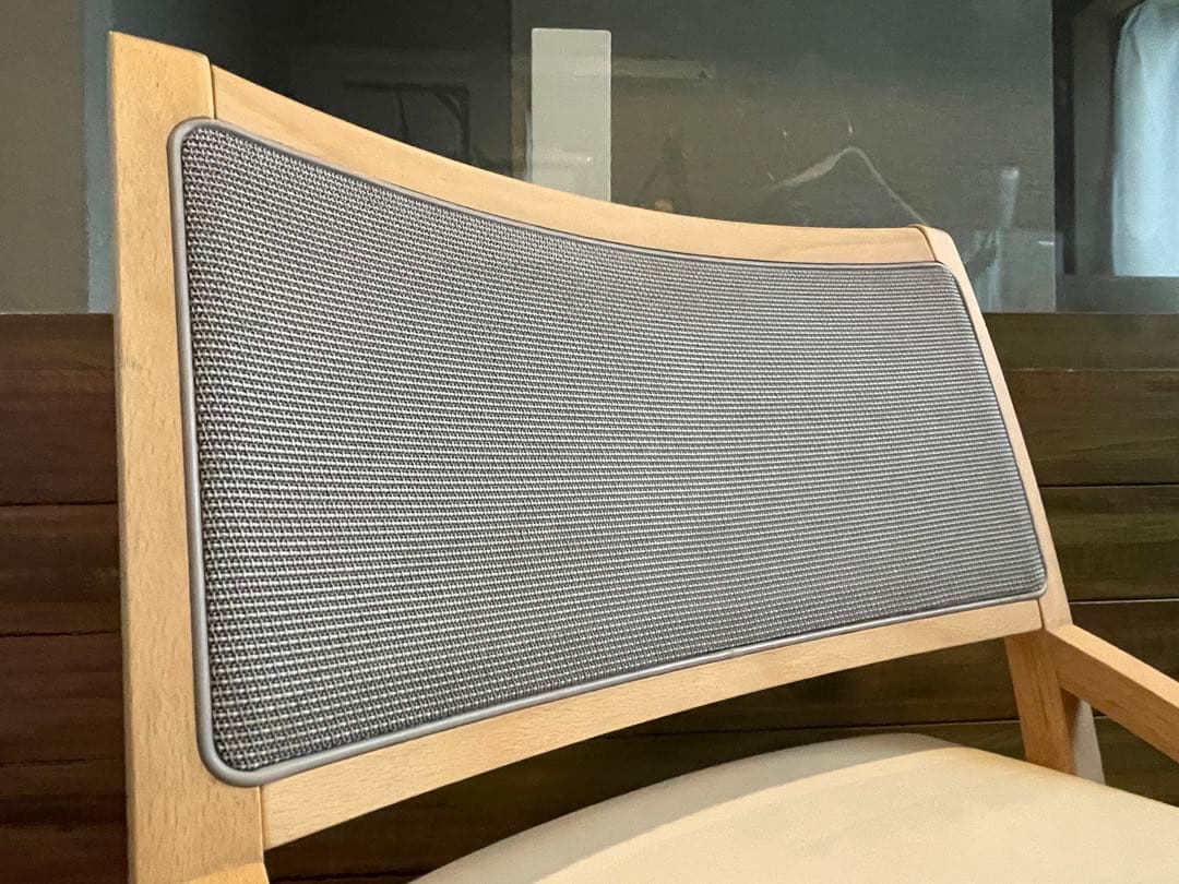 karimokuカリモク Cresceクレシェ 天然木/無垢ブナ材 デスクチェア