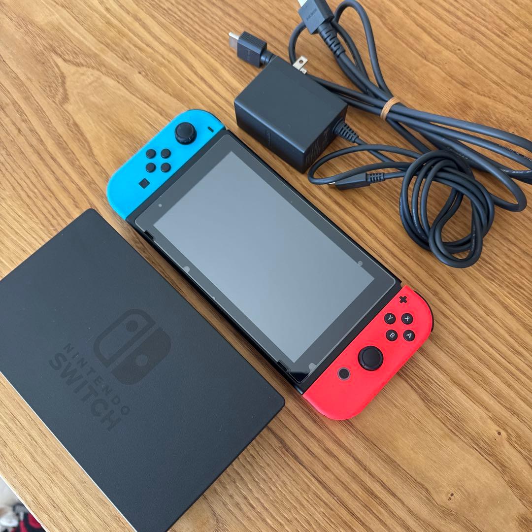 Nintendo Switch 本体 青/赤　動作確認済み