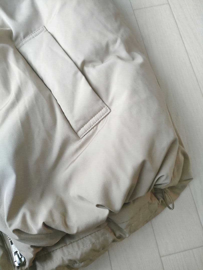 専用◎ミラオーウェン　フード付きパテット フレンチダウンベスト