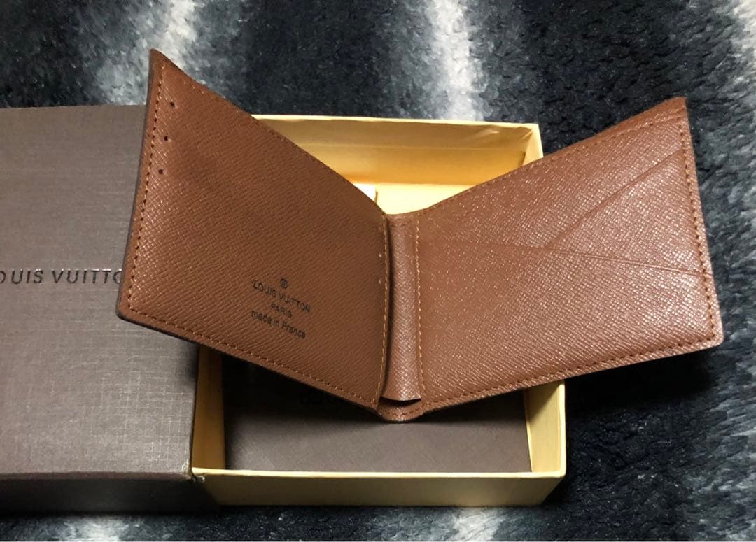 Louis Vuitton モノグラム二つ折り財布ポルトフォィユ・ミュルティプル