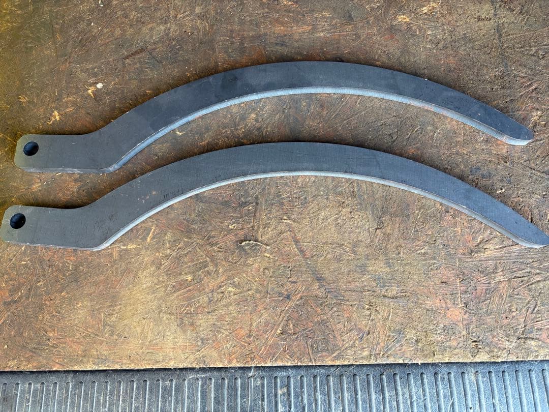 ハーレー　ショベル　4速フレーム　フェンダーストラット　パン　エボ　アイアン