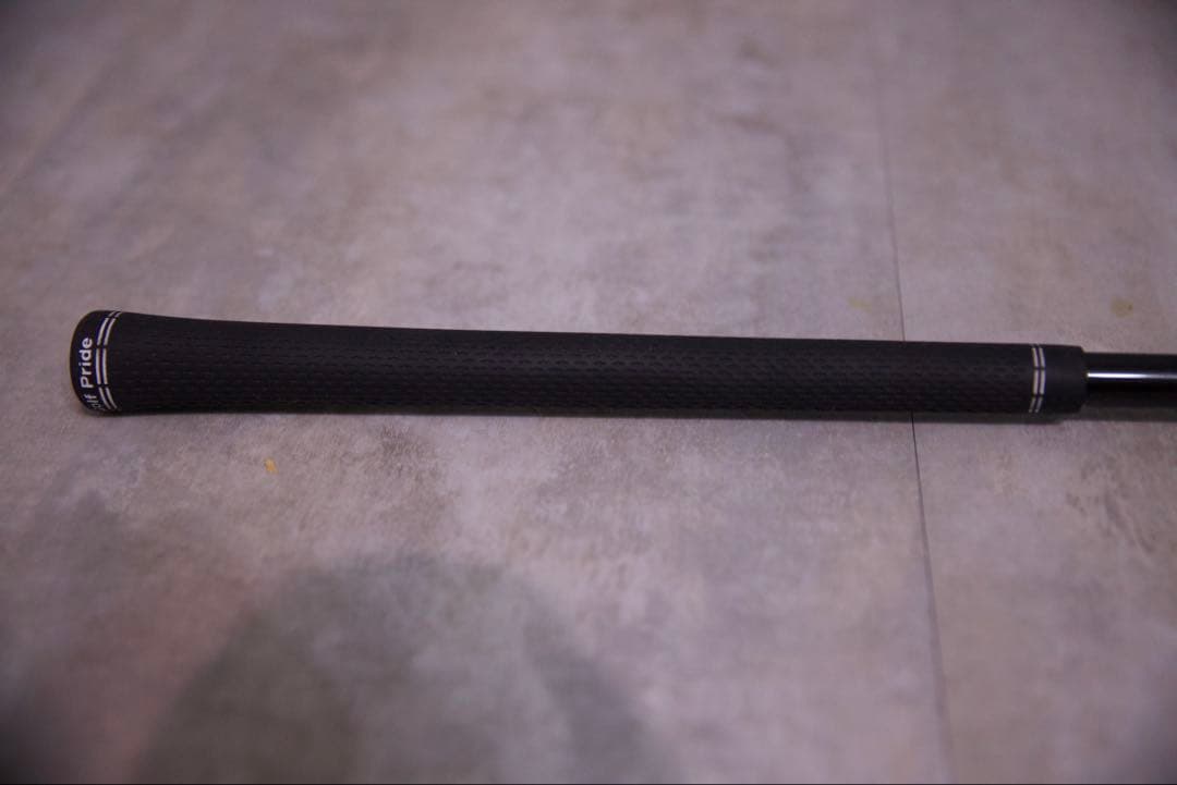 中古　タイトリスト　TSR2 ゴルフ 1W ロフト角10度　ヘッドカバー付