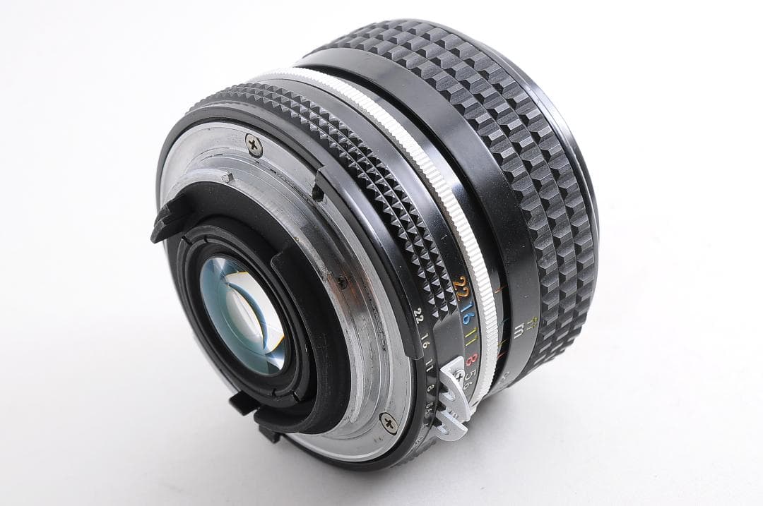 NIKON AI NIKKOR 28mm F/2.8 レンズ @4382