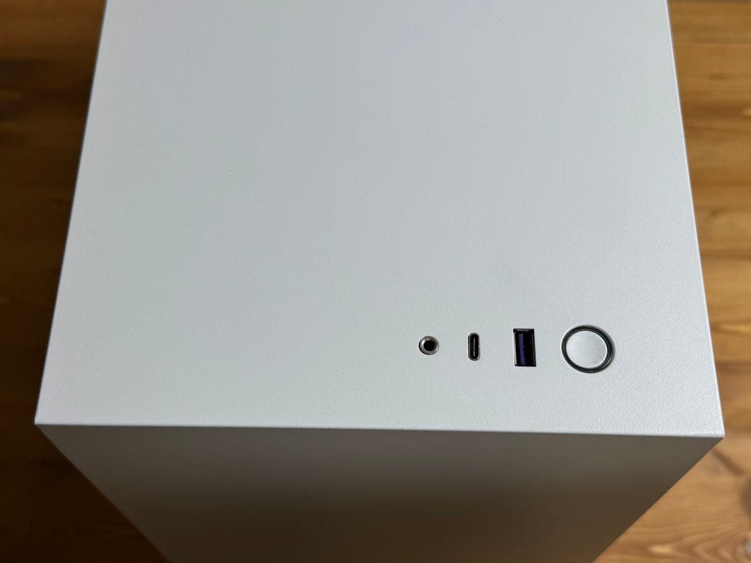 CORE i7 10700デスクトップPC NZXT水冷クーラー