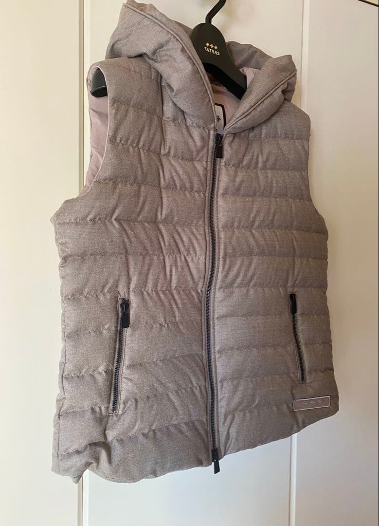 【Rainbow】TATRAS タトラス　フード　ダウンベスト　L シルク