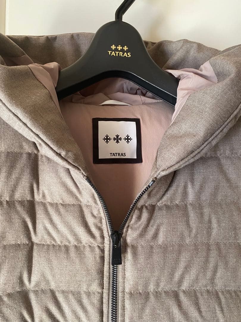 【Rainbow】TATRAS タトラス　フード　ダウンベスト　L シルク