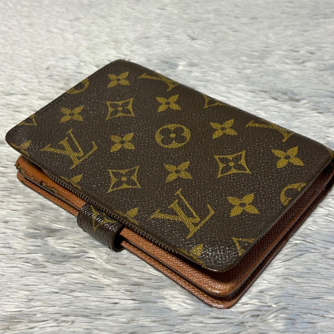 ルイヴィトン モノグラム ポルト パピエ ジップ　二つ折りコンパクトウォレット