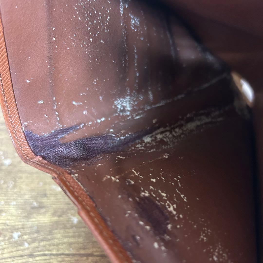 ルイヴィトン モノグラム ポルト パピエ ジップ　二つ折りコンパクトウォレット