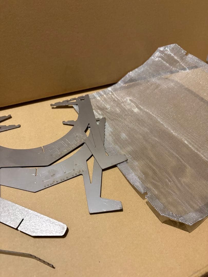 新品未使用ソラチタニウムギア焚き火台袋付き