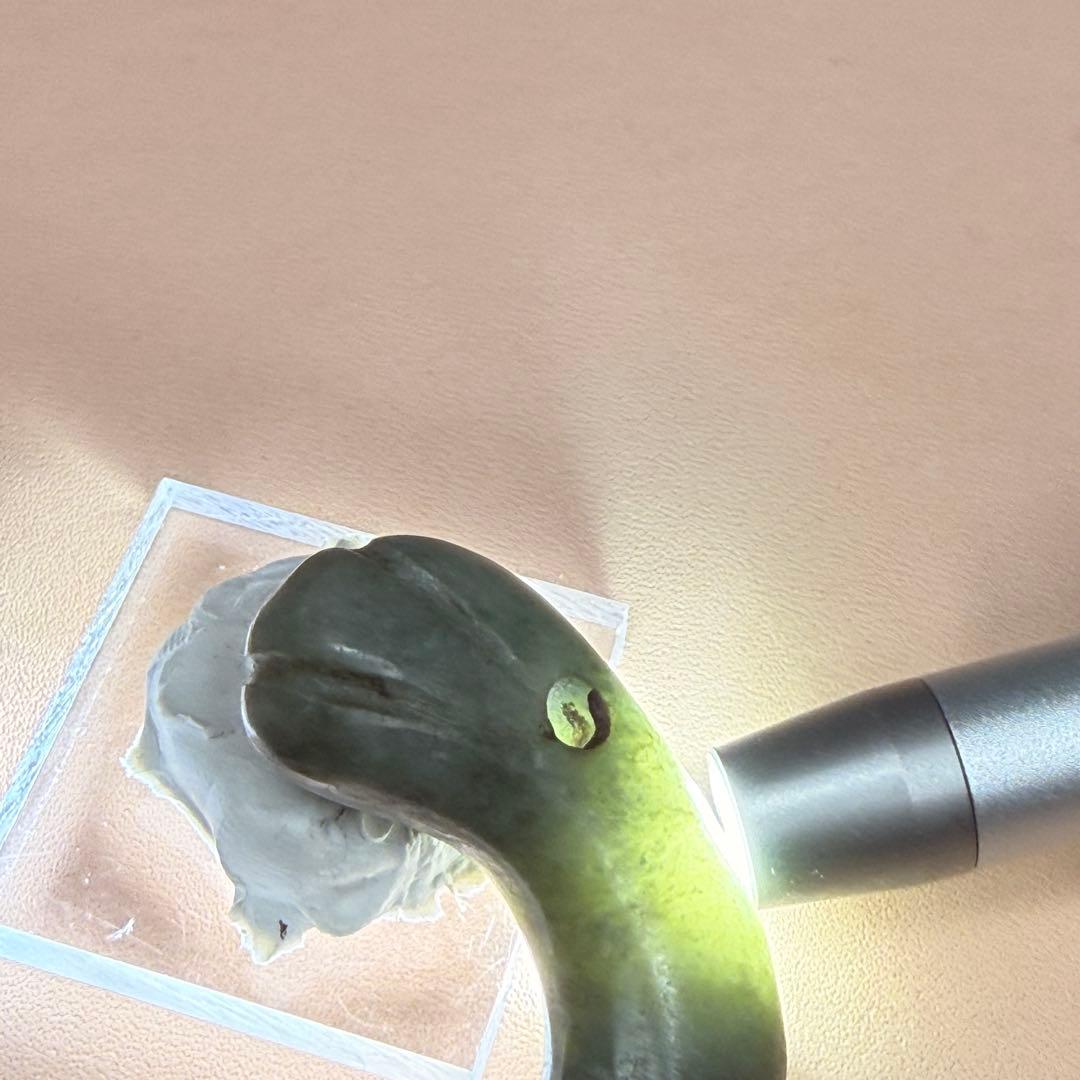 縄文、弥生、古墳時代 、須恵器 、翡翠、丁字頭硬玉勾玉 T