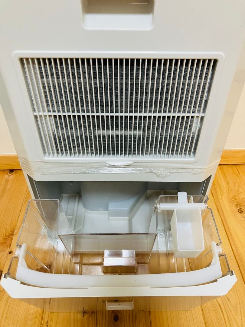 【美品】コロナ 冷風衣類除湿機 CDM-1021