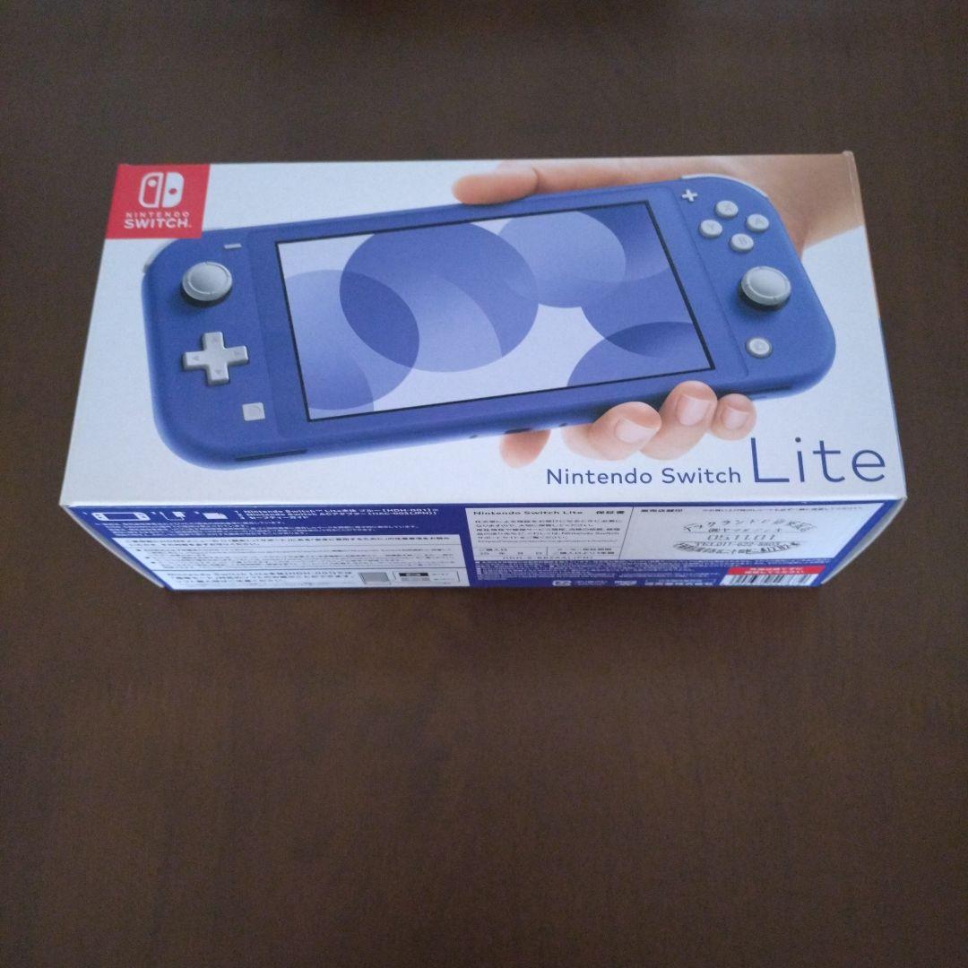 e*e様 Nintendo Switch Lite 青 本体 ACアダプター付き