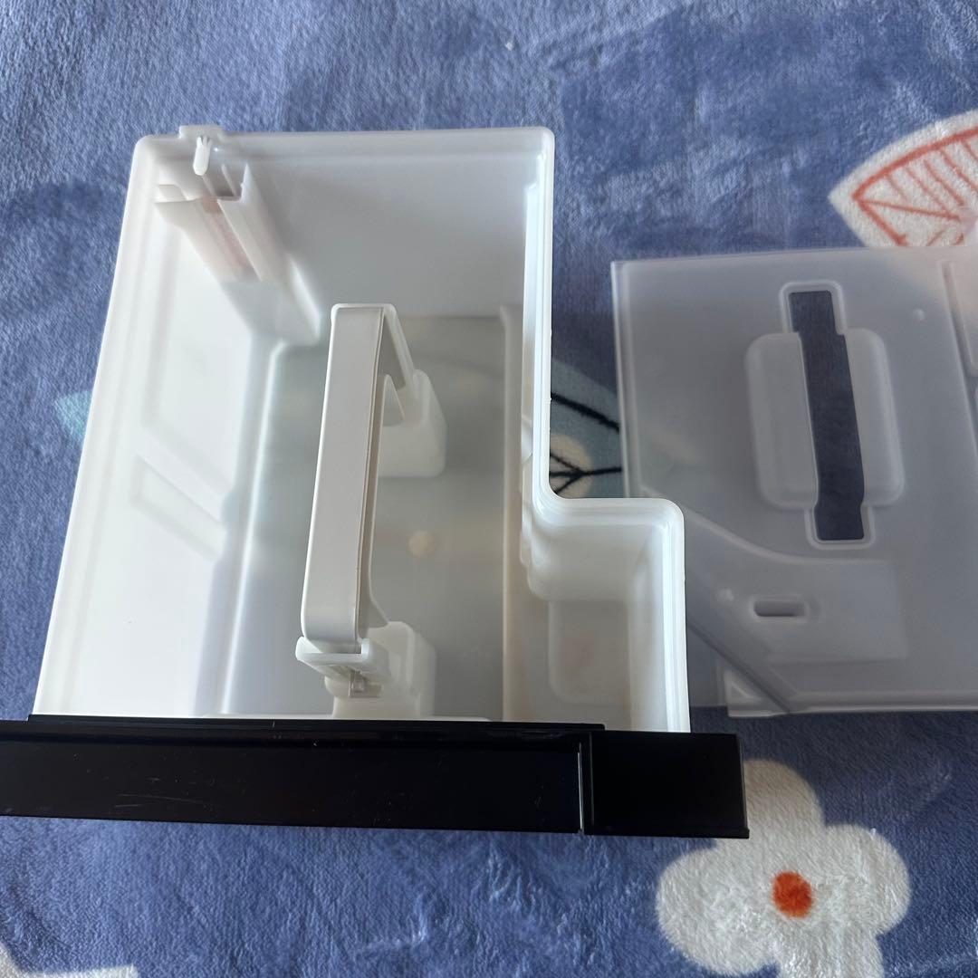 【美品】シャープ 除湿機 兼 加湿空気清浄機 KC-HD70-W