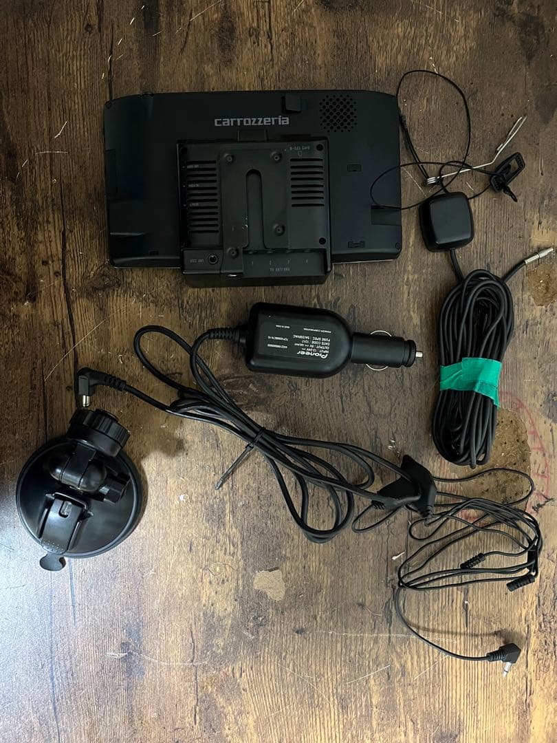 カロッツェリア ポータブルナビ AVIC-MRP009 { 地図2015 }