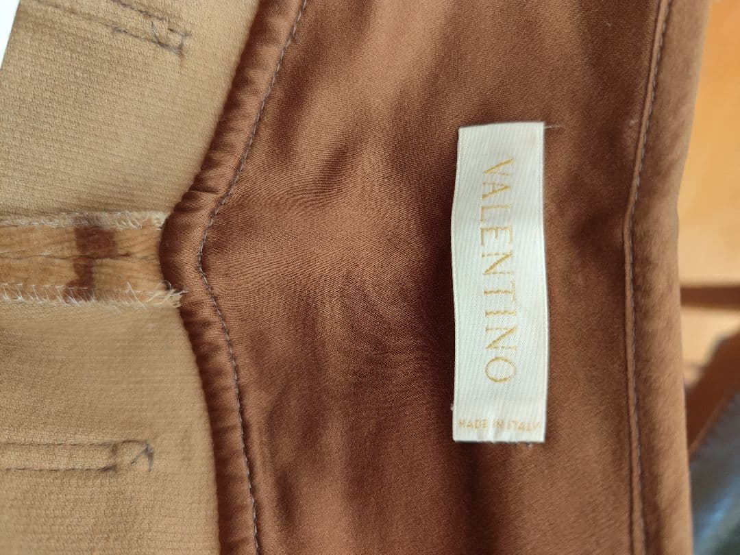 未使用　VALENTINOヴァレンティノコーデュロイ　size６　アニマル柄