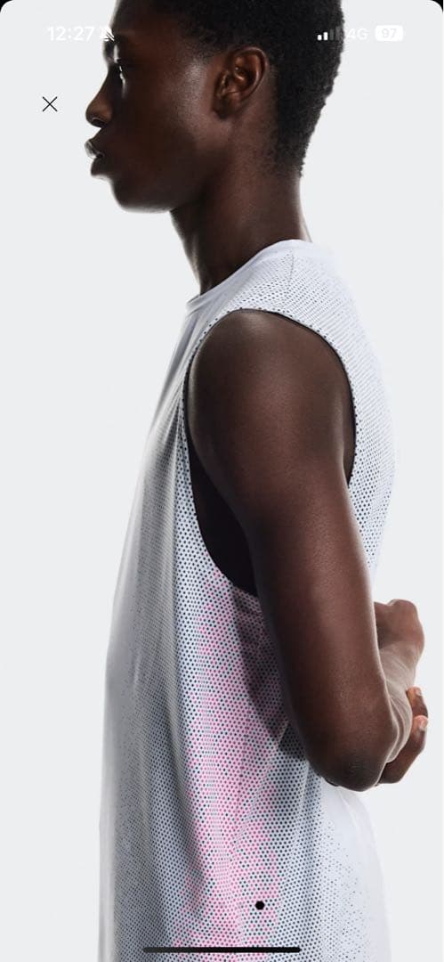 On court Tank Sサイズ　新品未使用