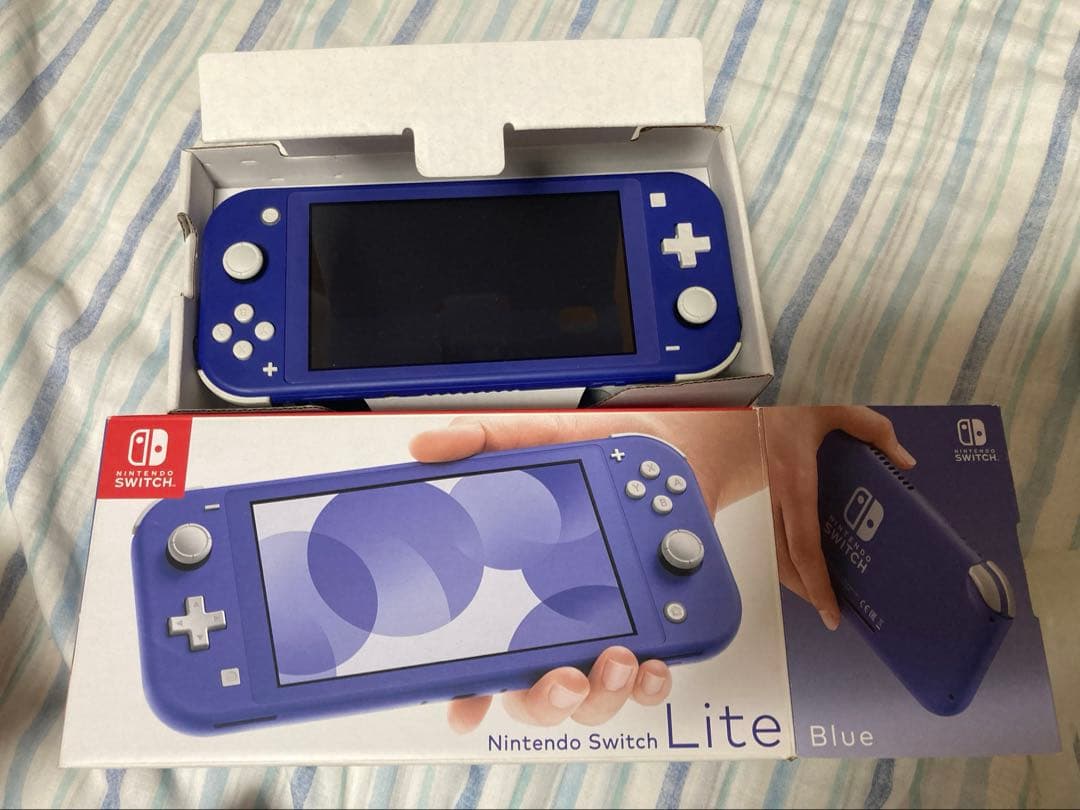 Nintendo Switch Lite Blue 本体　ニンテンドースイッチ