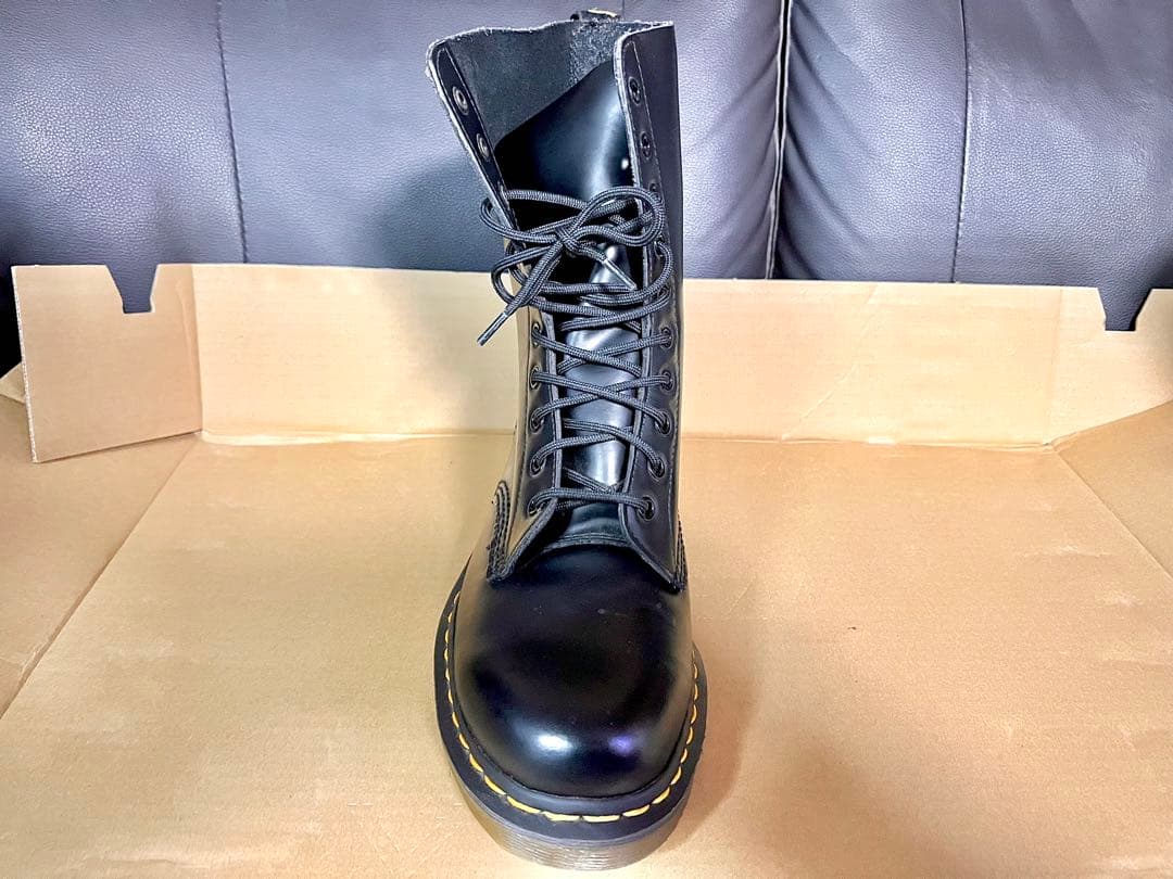ドクターマーチン 1490 10 ホール ブーツ STANDARD FIT 美品