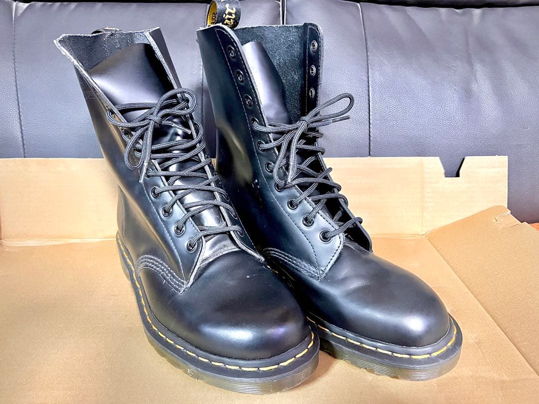 ドクターマーチン 1490 10 ホール ブーツ STANDARD FIT 美品
