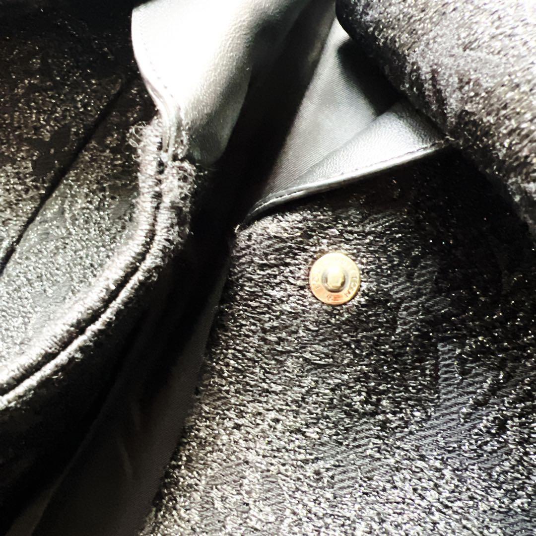 美品　LOUISVUITTON ヴィトン モノグラム　 レザー　刺繍　コート