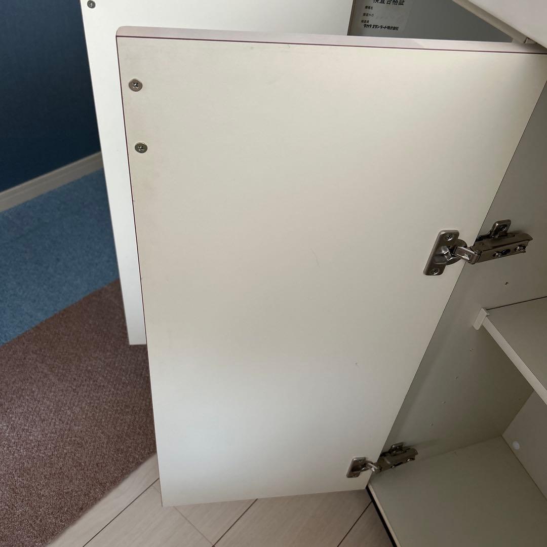 《お値下げ中》カウンター収納（白）