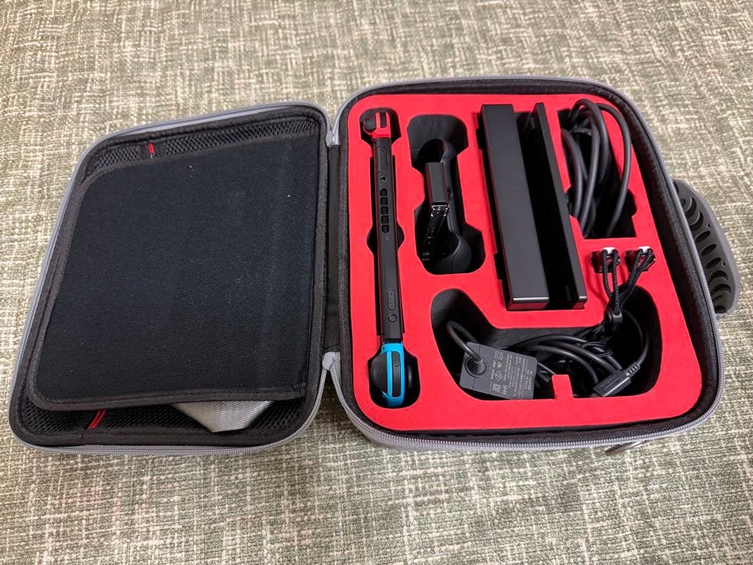 Nintendo Switch 青/赤　本体　付属品付き