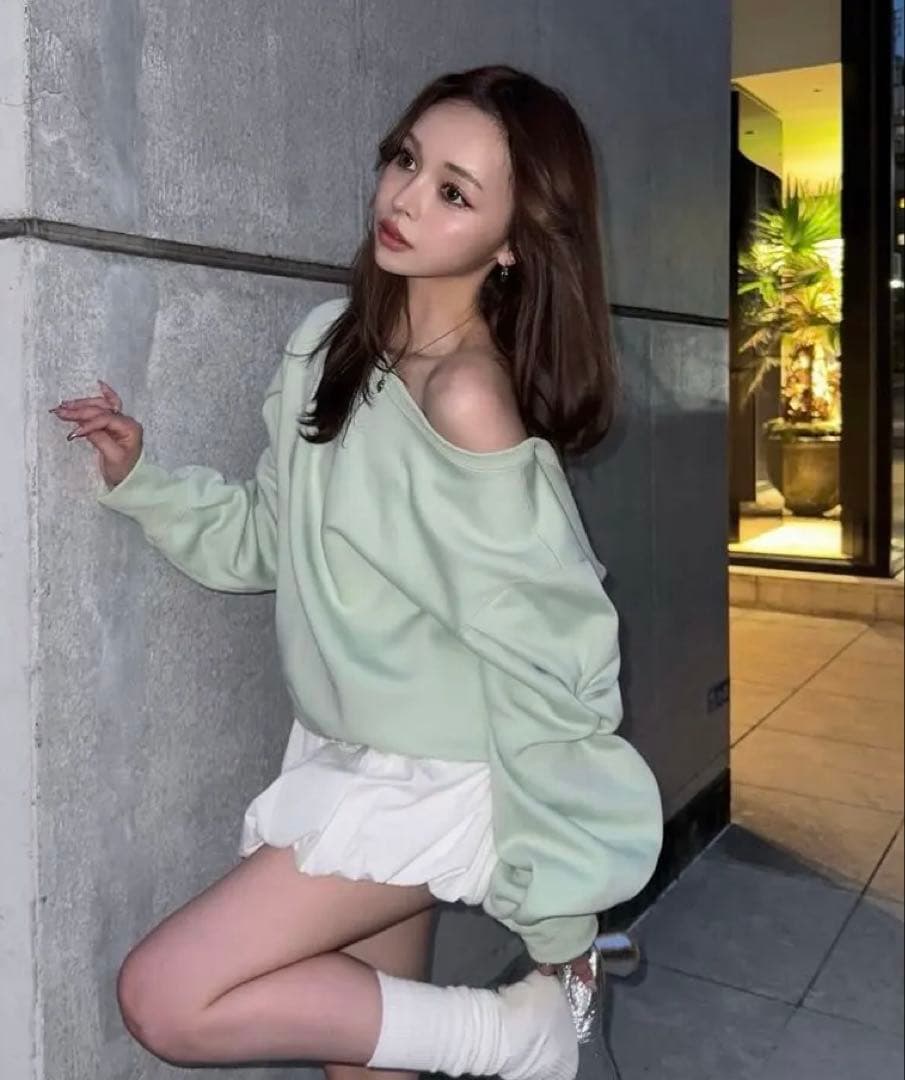 【45%オフ】新品未開封THE TOE オフショル　ミントグリーン スウェット