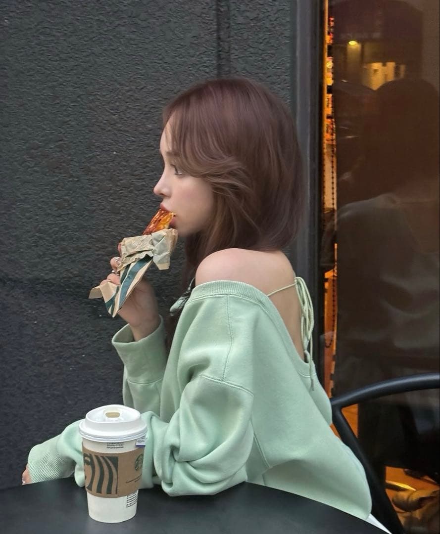 【45%オフ】新品未開封THE TOE オフショル　ミントグリーン スウェット