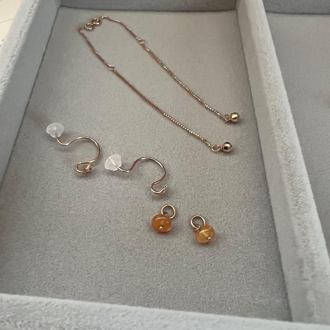 agate クリスマス限定ピアスセット　ケース・箱あり