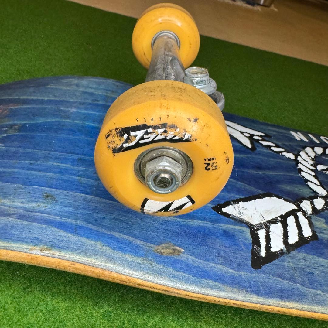 elementニックガルシア　Thunderトラック　スイスbonesベアリング