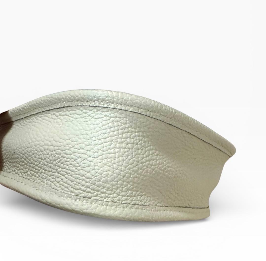 未使用★Hロゴ　パンチング　エブリン風　ホワイト　ショルダーバッグ