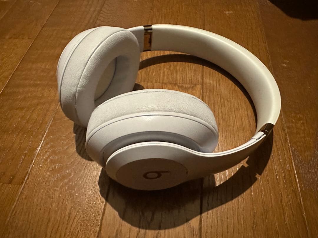 値下【限定色】Beats STUDIO3 Wireless ホワイト&ゴールド