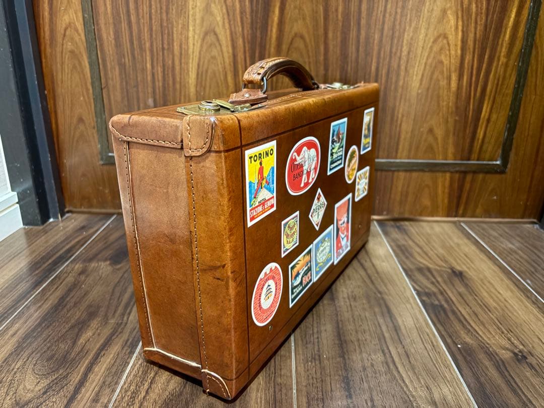 ヴィンテージ　トランク　ルイ・ヴィトン旅行ステッカー